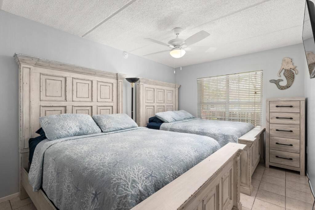 סאות' פאדרה איילנד 2 Bed 2 Bath 1St Fl Condo By Beach W Washer Dryer מראה חיצוני תמונה